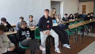 uczniowie